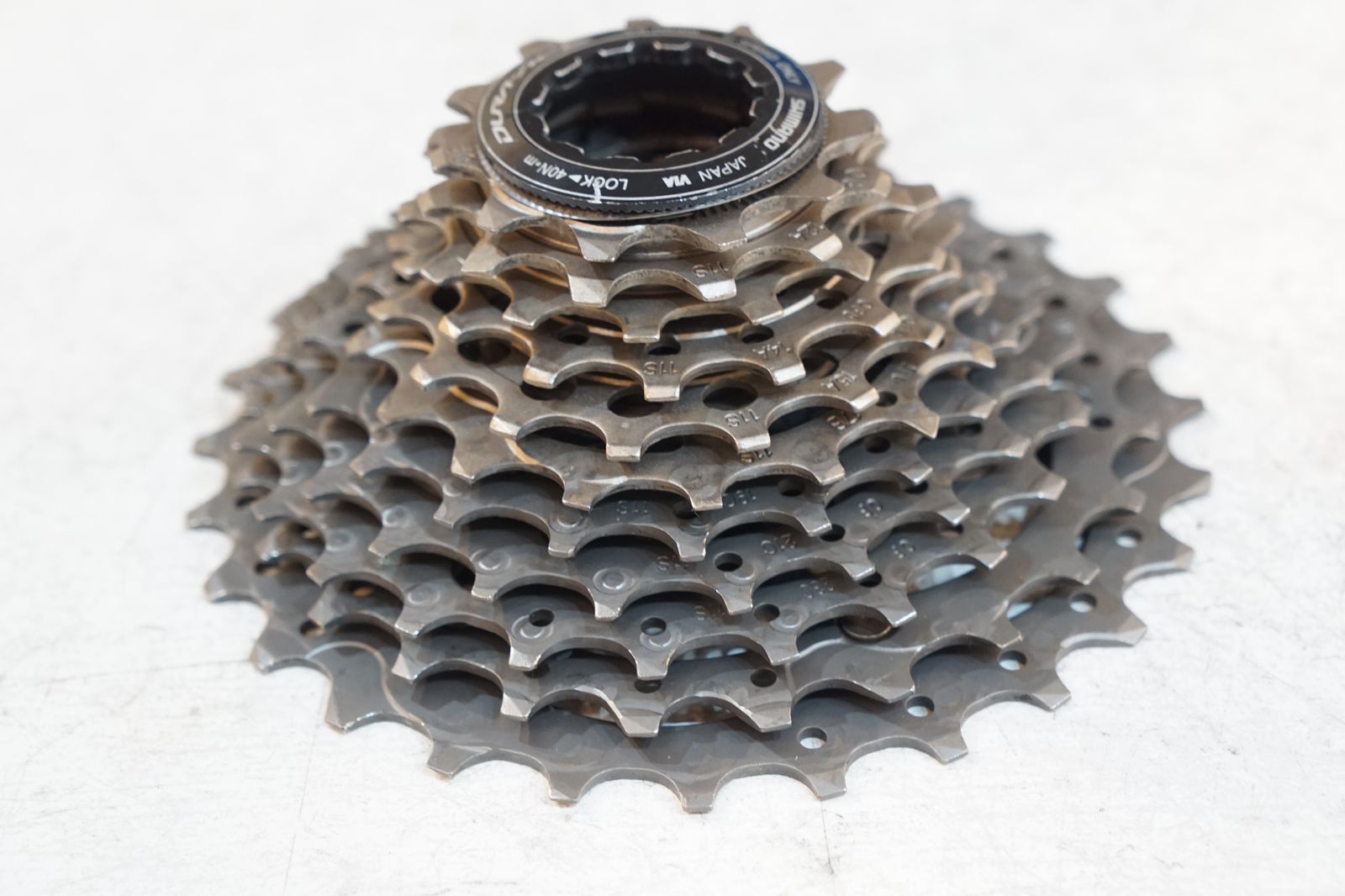 新版SHIMANO 「シマノ」 DURA-ACE CS-R9100 11-28T スプロケット