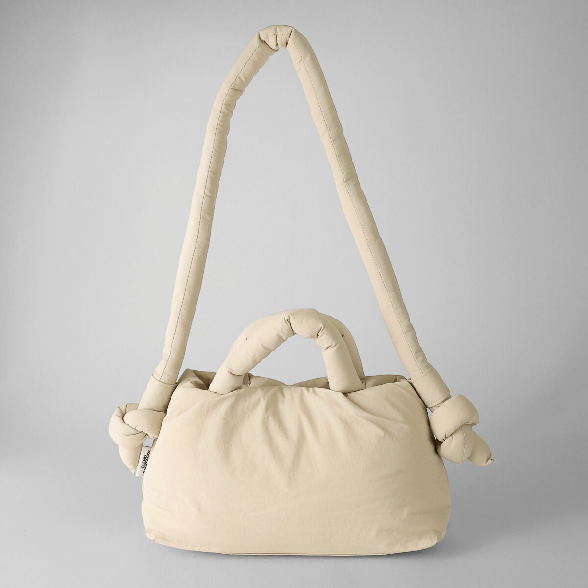 新品 オレンド OLEND MINIONA SOFT BAG ショルダーバッグ サンド 2WAY