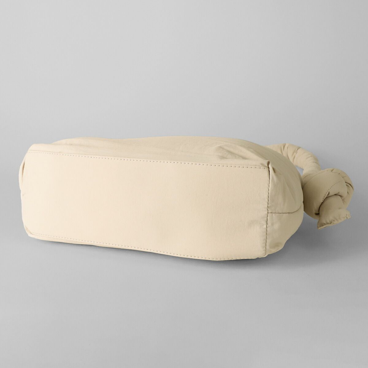 新品 オレンド OLEND MINIONA SOFT BAG ショルダーバッグ サンド 2WAY