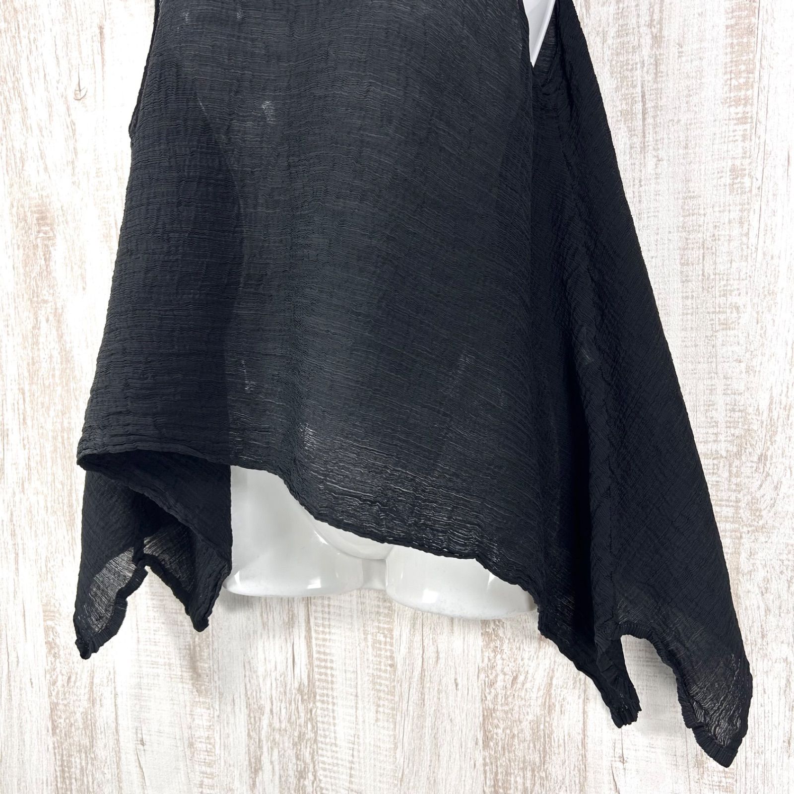美品 me by ISSEY MIYAKE ミーバイイッセイミヤケ プリーツ