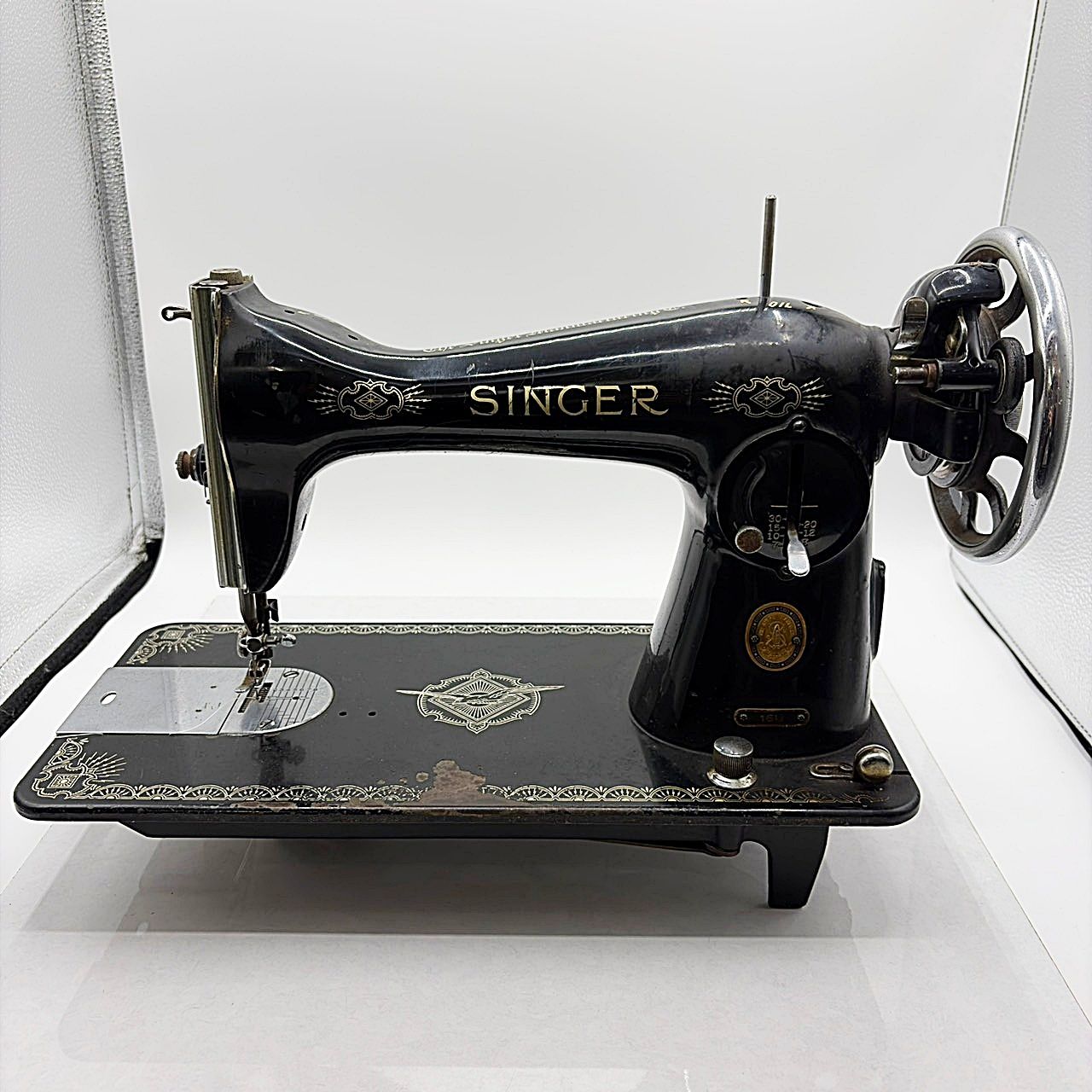 SINGER シンガー 15U 家庭用ミシン 本体のみ 足踏みミシン 針上下確認 現状品 アンティークミシン 7,000円