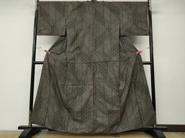 平和屋着物●本場大島紬　7マルキ　麻の葉七宝文　正絹　逸品　CABE6842ut 平和屋着物○本場大島紬 7マルキ 麻の葉七宝文 正絹 逸品 CABE6842ut