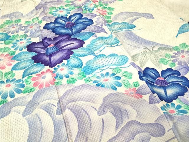 平和屋着物●豪華振袖　総絞り　吉祥花文　正絹　逸品　DABC3770az 平和屋着物○豪華振袖 総絞り 駒刺繍 草花丸文 黒地 金彩 正絹 逸品