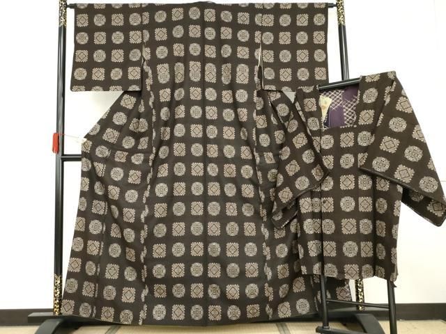 平和屋着物●本場大島紬　龍郷絣　道行コートセット　花格子　正絹　逸品　AABH3639cs 平和屋着物○本場大島紬 龍郷絣 道行コートセット 花格子 正絹 逸品
