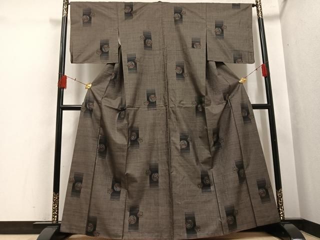 平和屋着物●本場大島紬　カタス7マルキ　花丸文　正絹　逸品　AABH4177ph 平和屋着物○本場大島紬 カタス7マルキ 花丸文 正絹 逸品 AABH4177ph