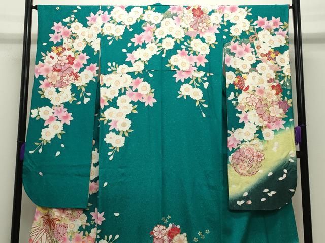平和屋着物●豪華振袖・長襦袢セット　駒刺繍　舞花文　暈し染め　金彩　銀通し地　半衿刺繍　正絹　逸品　CABD9086gh 平和屋着物○豪華振袖・長襦袢セット 駒刺繍 舞花文 暈し染め 金彩 銀