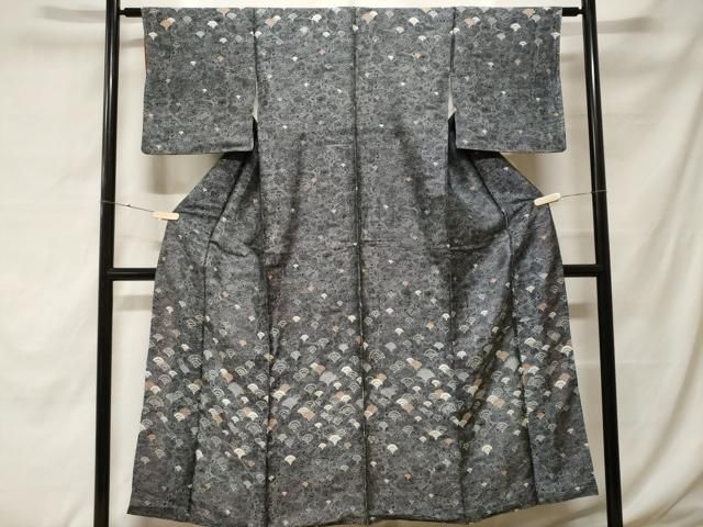 平和屋着物■訪問着　本場染大島紬　立波青海波　黒地　正絹　逸品　CABF4190ev 平和屋着物□訪問着 本場染大島紬 立波青海波 黒地 正絹 逸品