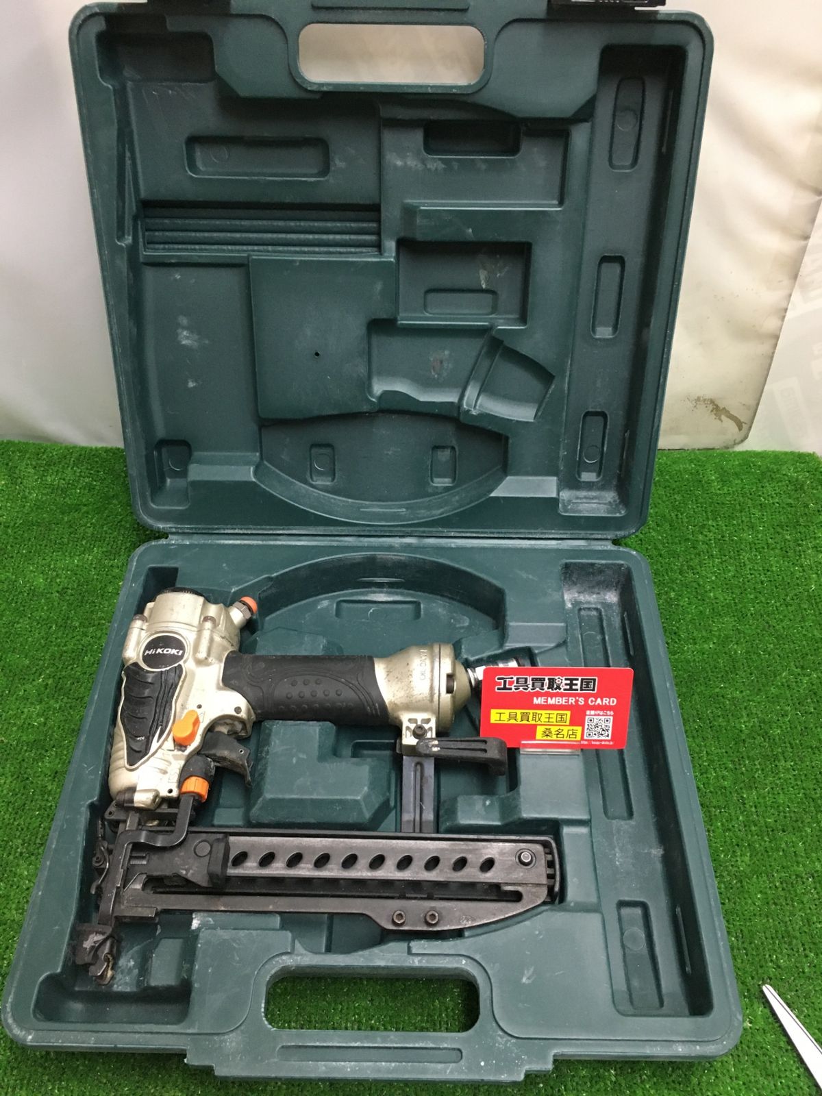 中古】日立 N3804HMF 38mm高圧タッカ【ハンズクラフト沖縄豊見城店】 中古】日立 N3804HMF 38mm高圧タッカ【ハンズクラフト沖縄豊見城店】