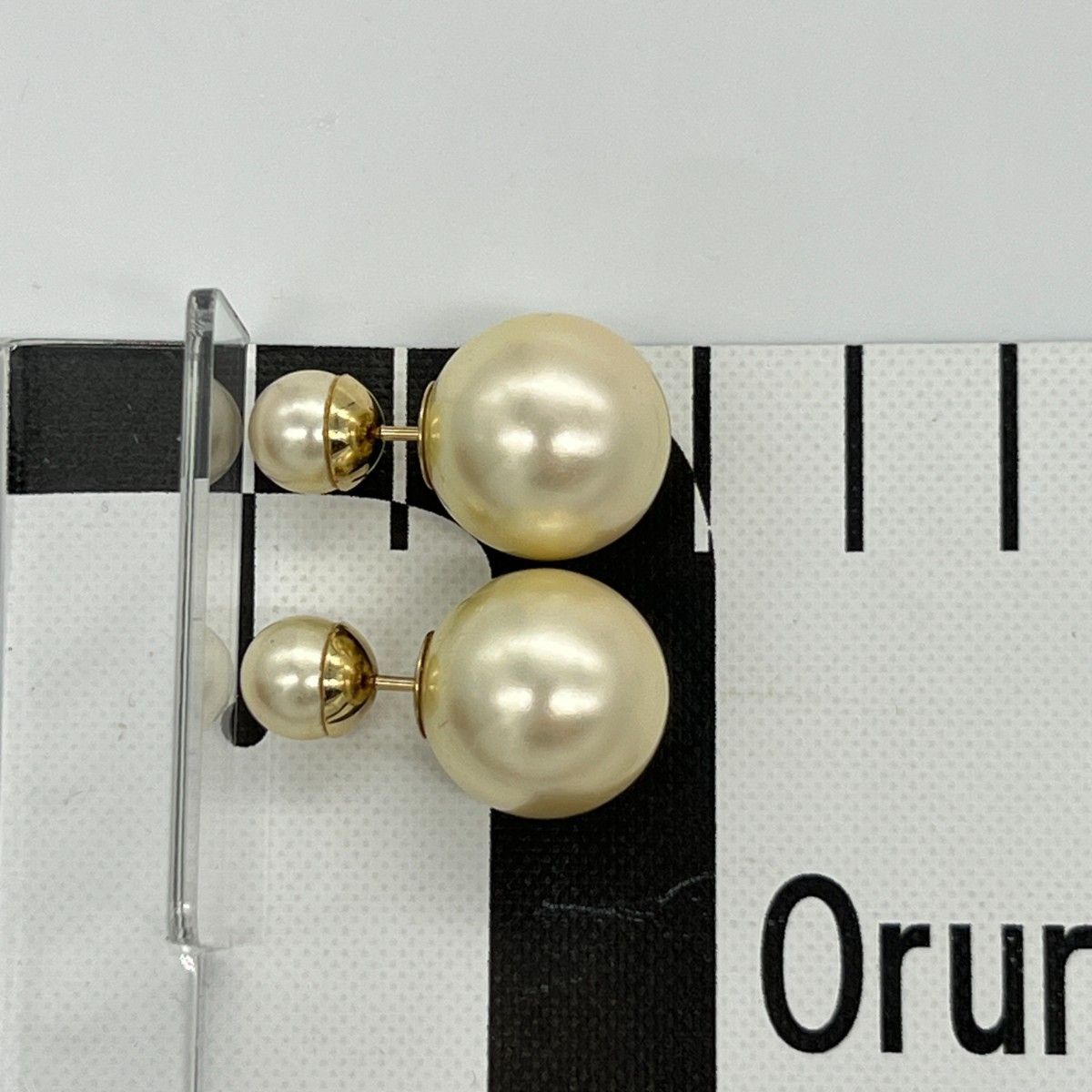 ディオール Dior トライバル ピアス 両耳用 シャンパンゴールド パール