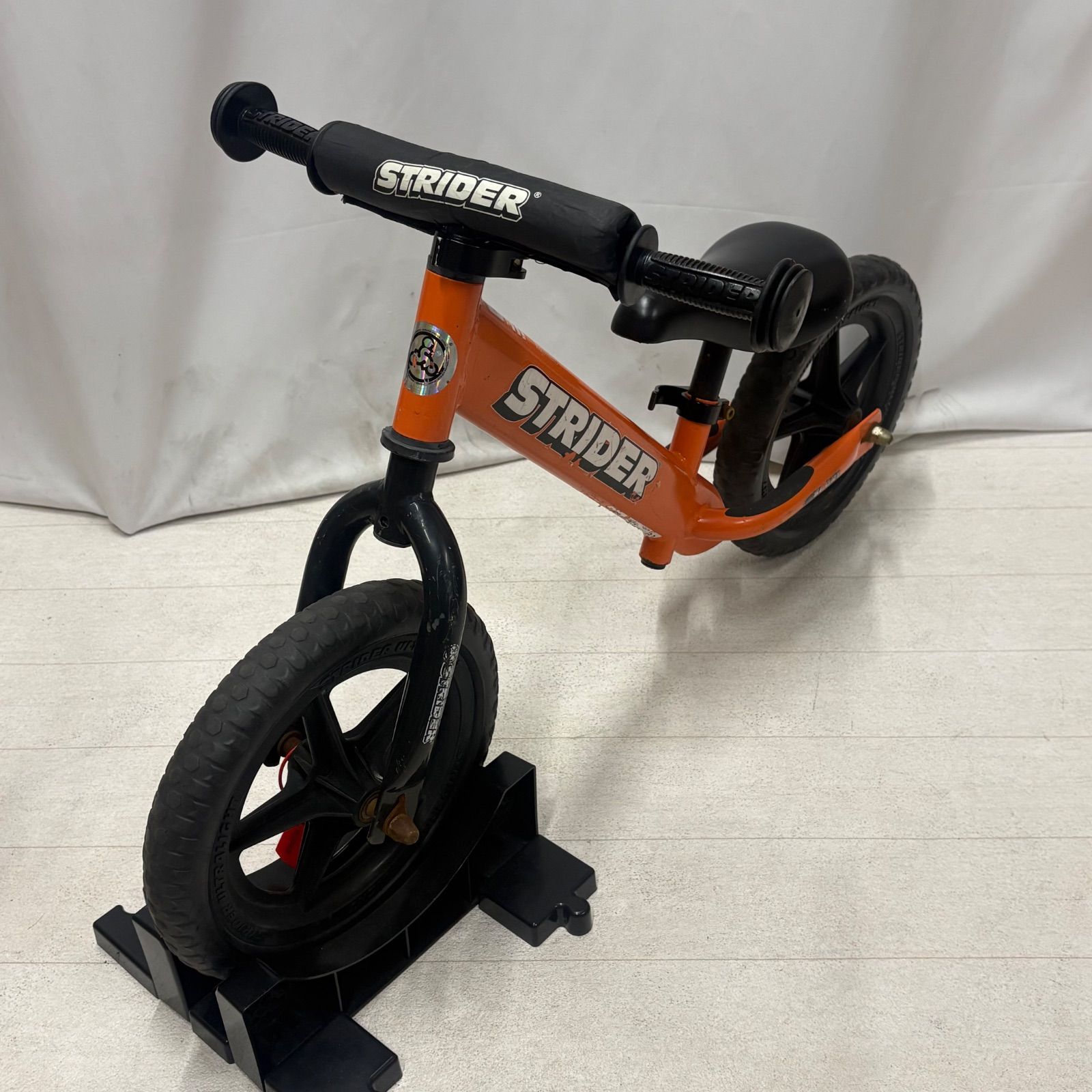 【美品】ストライダー スポーツモデル STRIDER 12インチ オレンジ ストライダー スポーツ ST-S4 STRIDER 12 Sport 正規品 並行輸入USA US