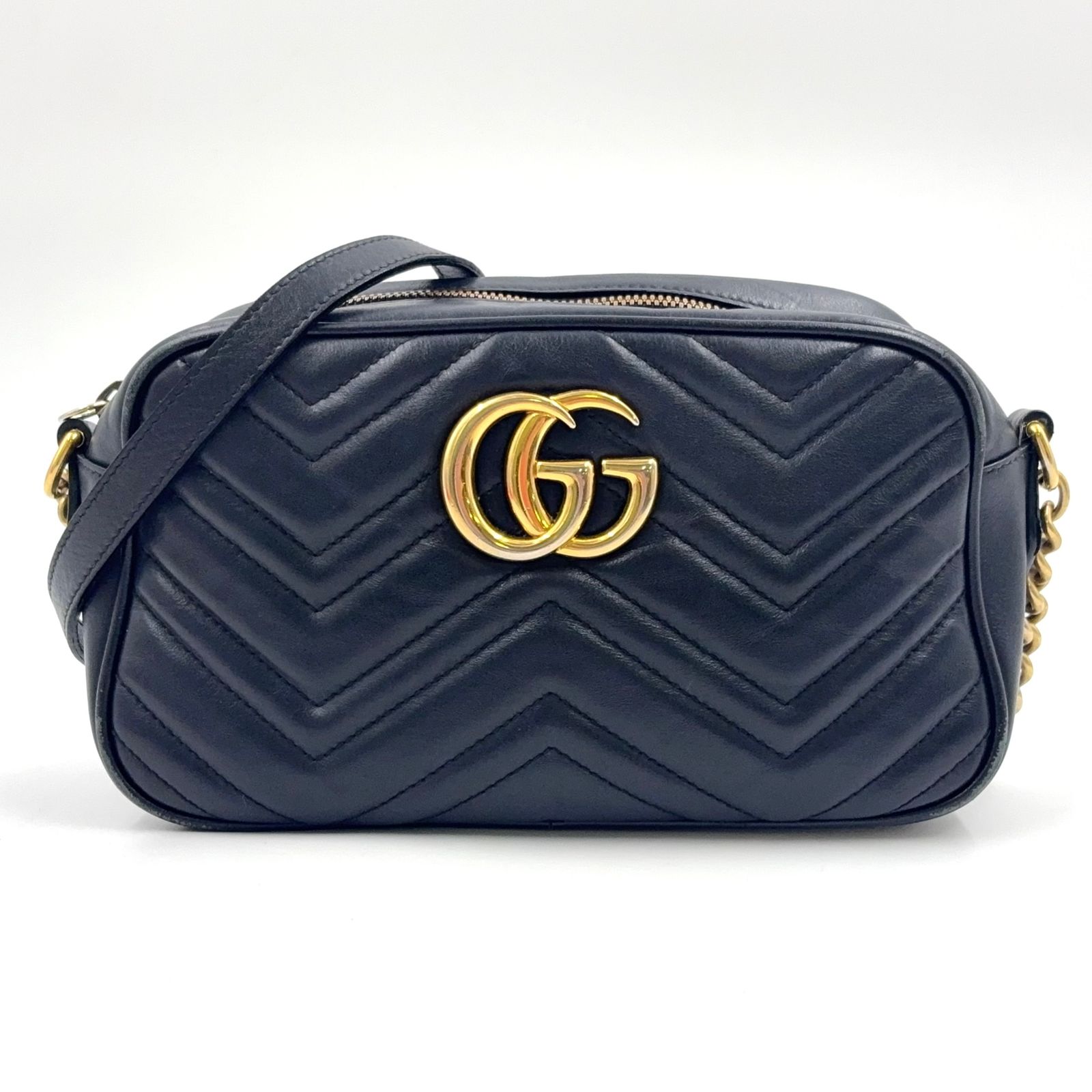 GUCCI GGマーモント キルティングスモール チェーン レザー ブラック 