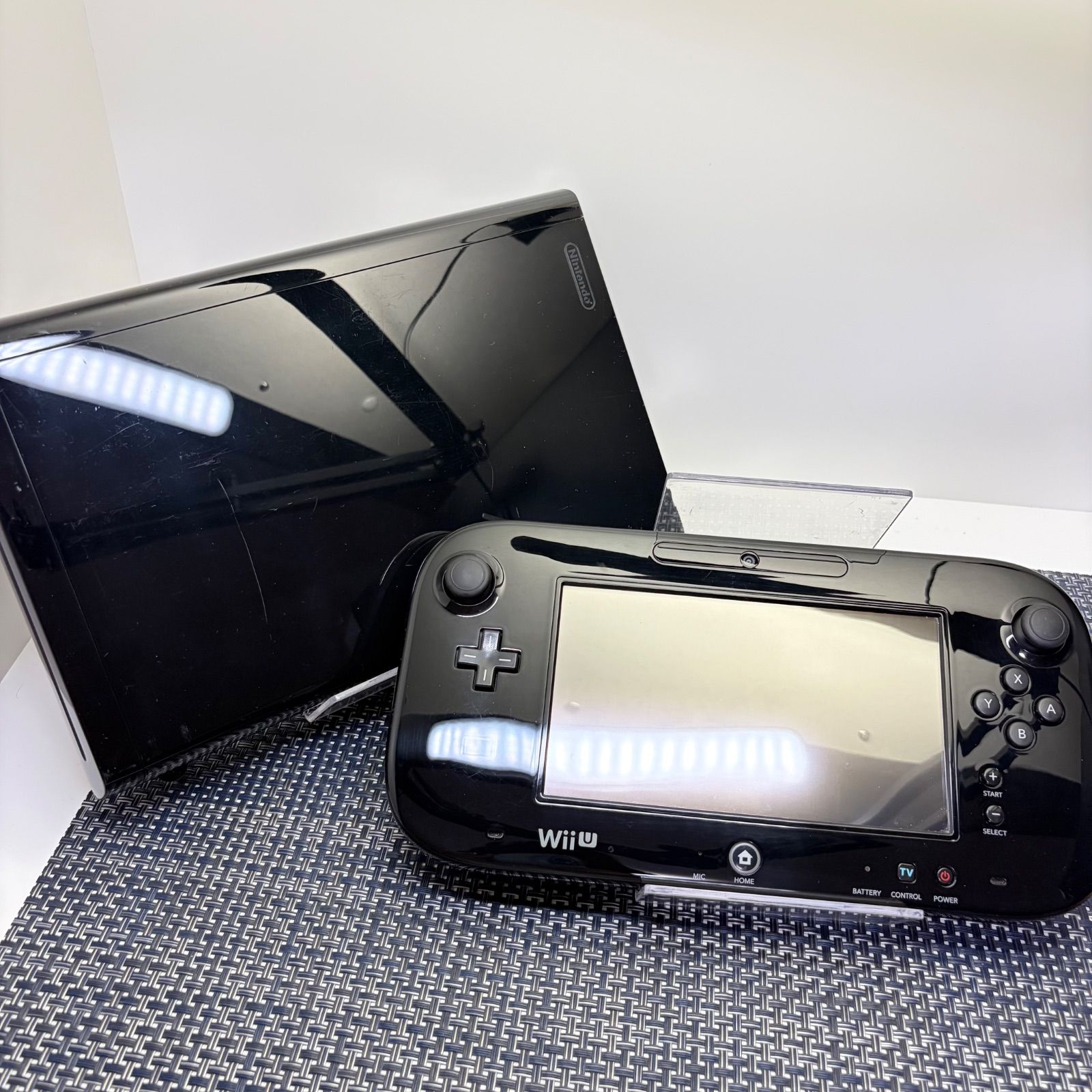 動作確認済】WiiU 本体セット 32GB ブラック 黒色 内蔵ソフトあり b