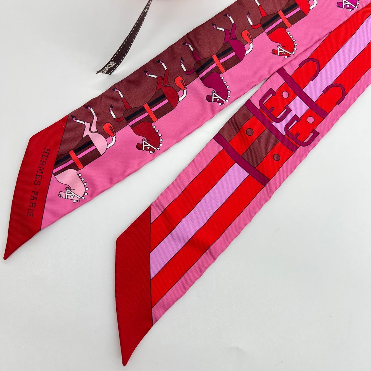 美品 エルメス ツイリー ロカバール ピンク シルク スカーフ - メルカリ