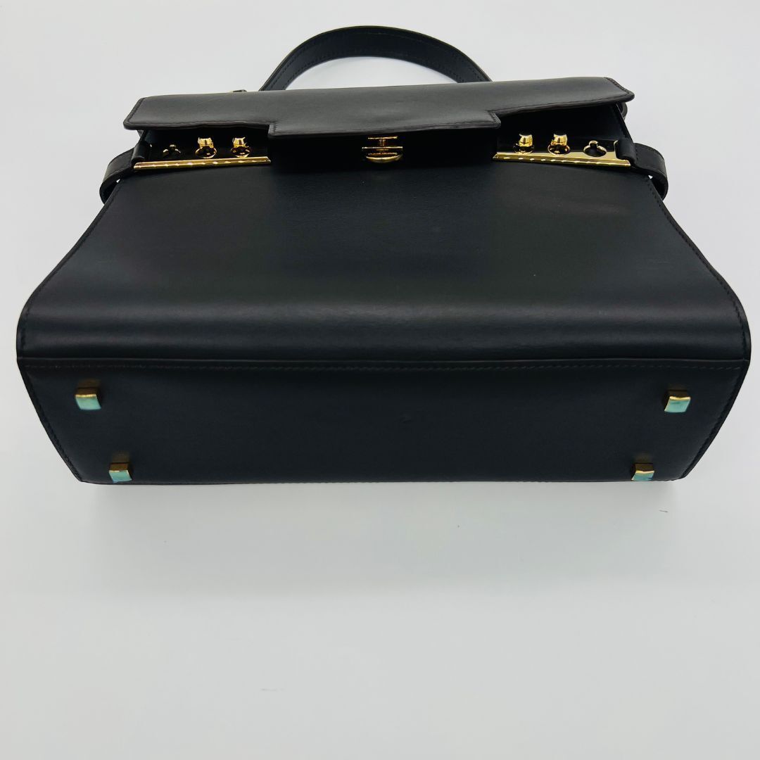 Delvaux デルボー タンペートMM ショルダーバッグ ブラウン レザー