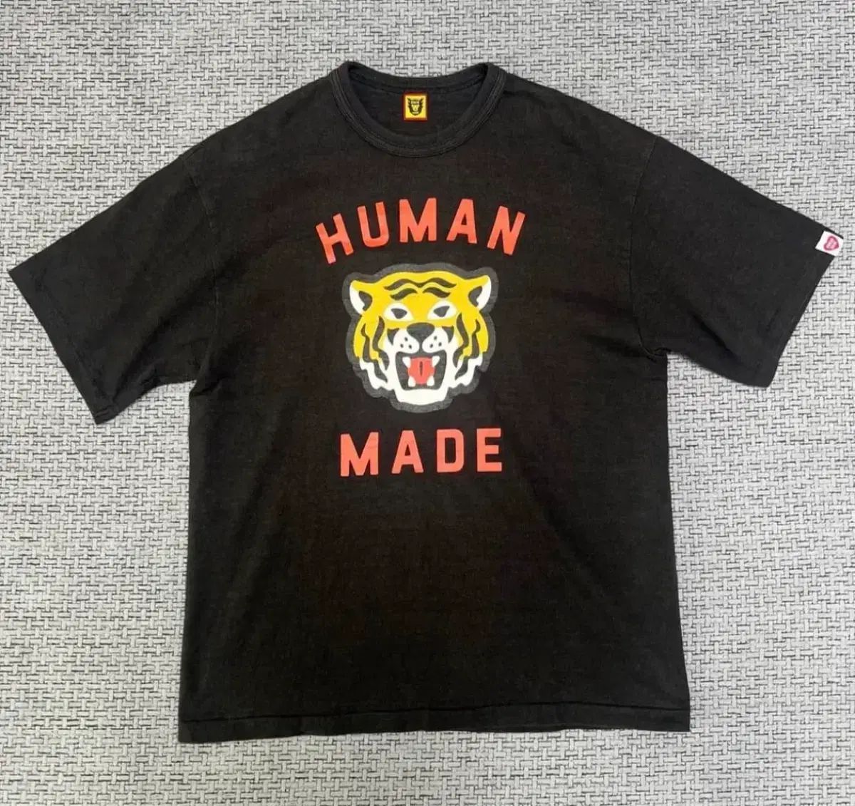 HUMAN MADE(ヒューマンメイド) 虎 半袖 Tシャツ ブラック - メルカリ