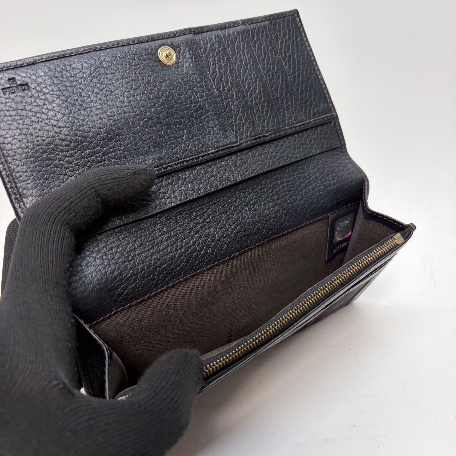 4076 FENDI フェンディ 長財布 ズッカ柄 ブラック フラップ 