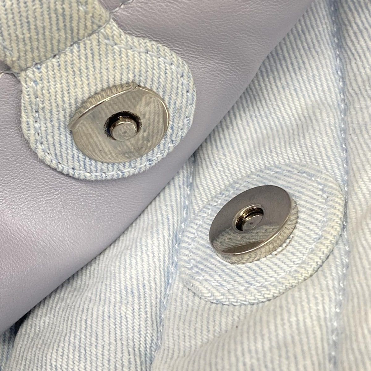 BALENCIAGA(バレンシアガ) ショルダーバッグ クラッシュ ミディアム