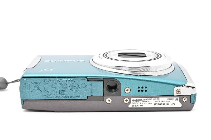 【良品】OLYMPUS オリンパス μ1060 ブルー デジカメ #215 実用品 箱あり】Olympus オリンパス μ1060 青 ブルー コンパクト