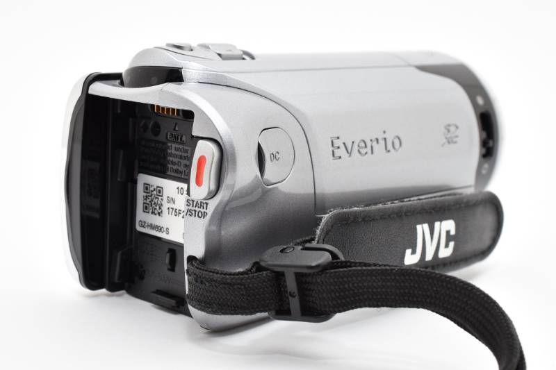 実用光学美品】JVC GZ-HM690 シルバー ビデオカメラ ハンディカム