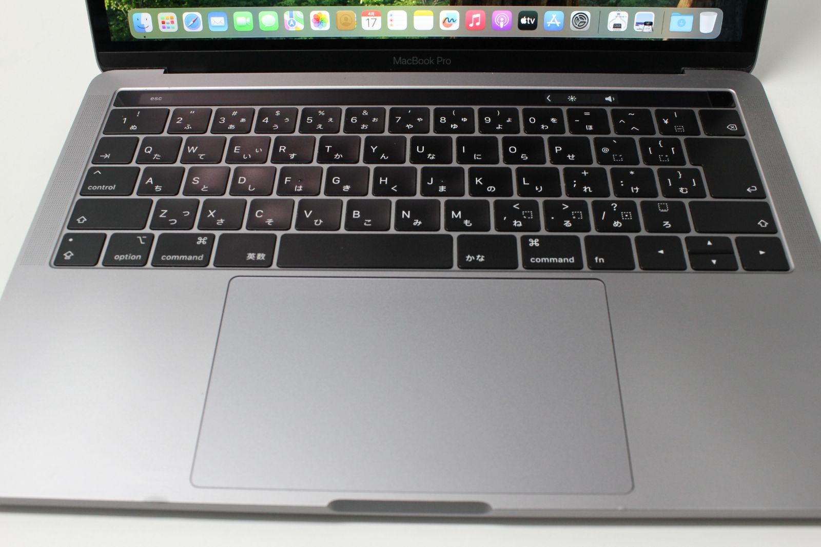 MacBookPro 13インチ2019 MUHP2J/A256GB8GB 美品 Amazon.com: Apple Mid 2019 MacBook Pro Touch Bar with 2.8GHz Intel