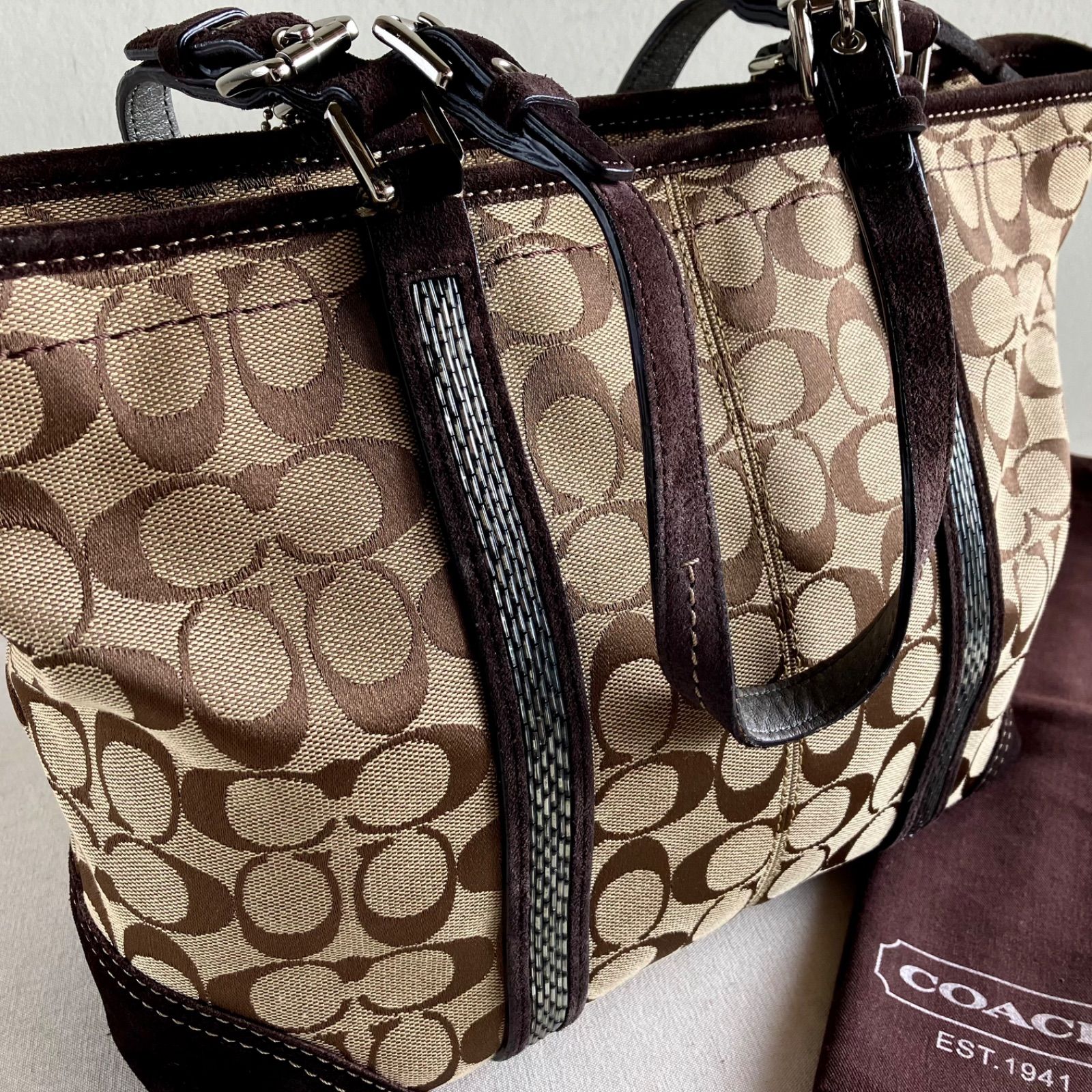 レディース COACH Suede Signature Beaded Tote Bag