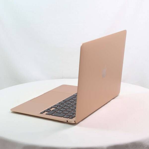 MacBook Air M1 （メモリ8GB、SSD256GB）ゴールド 日本語 13.3インチMacBook Air [整備済製品] 8コアCPUと7コアGPUを搭載した