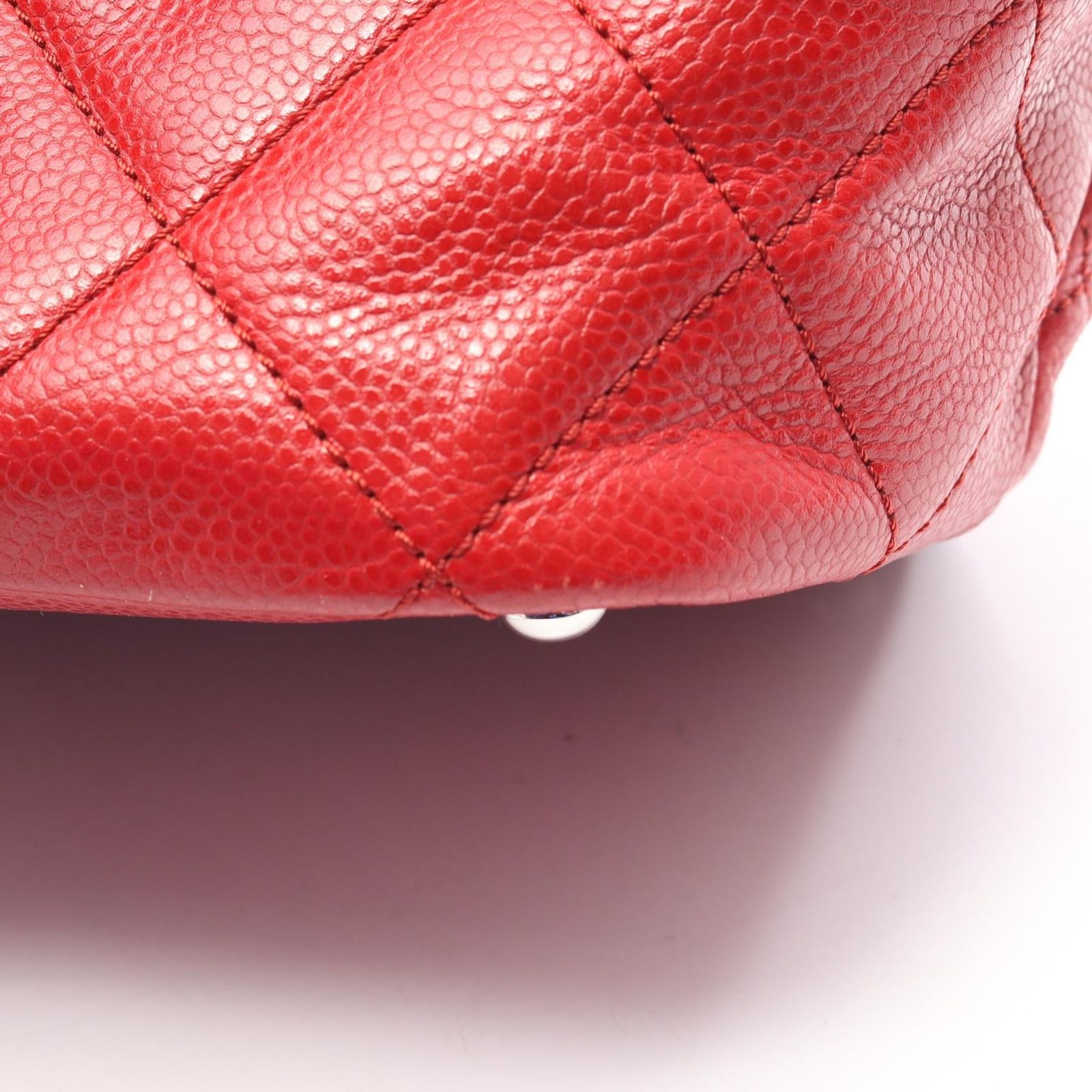 シャネル CHANEL マトラッセ ショルダーバッグ バッグ キャビアスキン(グレインドカーフ) レディース レッド系 【中古】 シャネル CHANEL ショルダーバッグ マトラッセ レッド キャビアスキン
