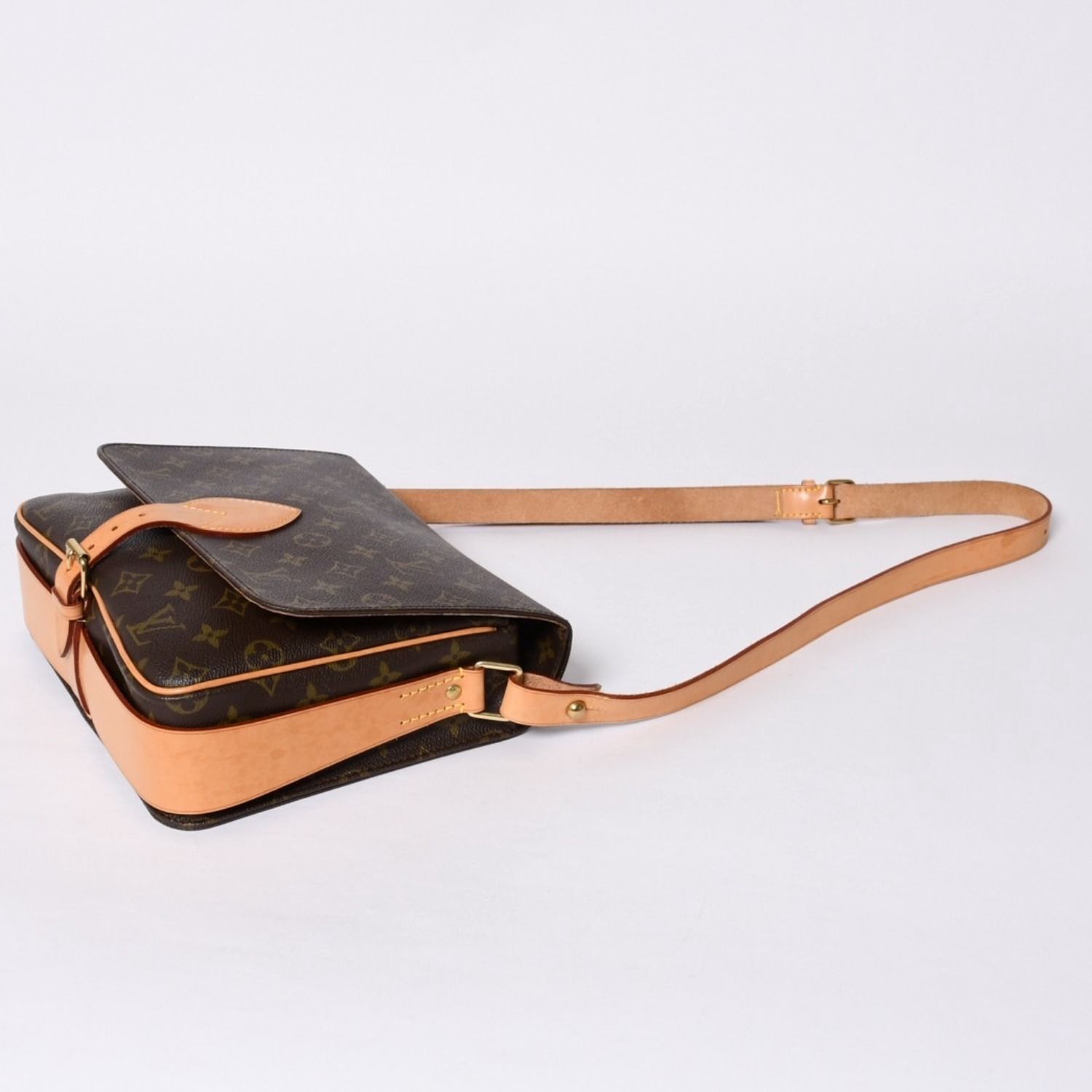 LOUIS VUITTON ルイヴィトン カルトシエールGM ショルダーバッグ M51252 モノグラムキャンバス ブラウン 美品 中古 4a000863 LOUIS VUITTON（ルイ・ヴィトン） カルトシエールGM モノグラム