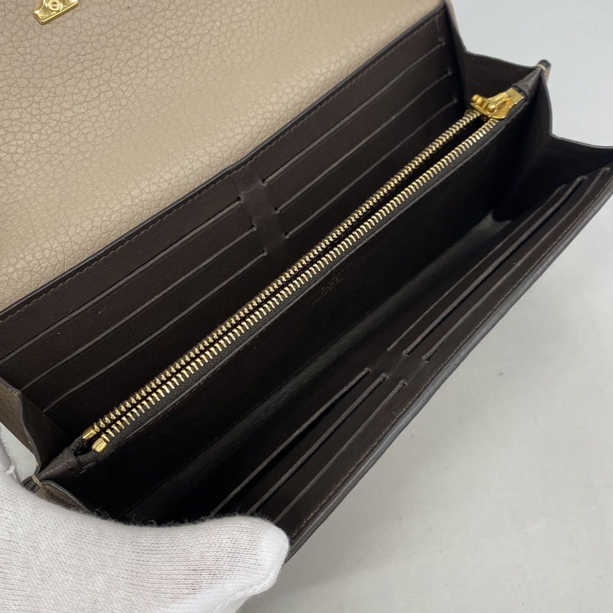 【6dc2742-k】ルイヴィトン 長財布 トリヨン ポルトフォイユカプシーヌ M61249 ガレ【中古】レディース 6dc2742-k】ルイヴィトン 長財布 トリヨン ポルトフォイユカプシーヌ
