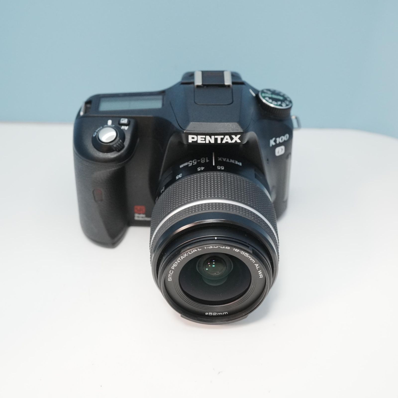 ★PENTAX K100 D★望遠付き●転送OK●すぐ使える●ビギナー向け  1ヶ月動作補償あり！ 安心のゆうパック代引き発送！ 送料、代引き手数料無料！ PENTAX K100 D 一眼レフ スマホ転送OK フルセット 美品 a6234 - メルカリ