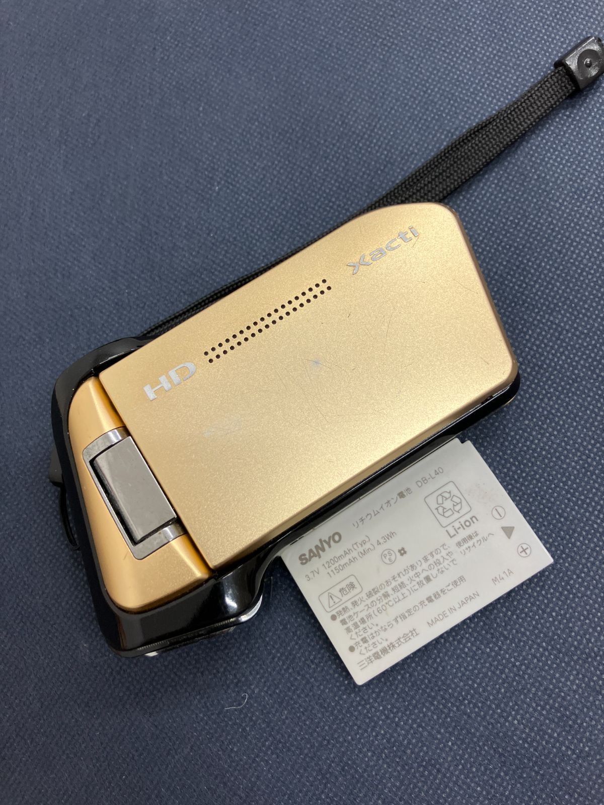 ジャンク/動作未確認】SANYO サンヨー Xacti HD800 ゴールド - メルカリ