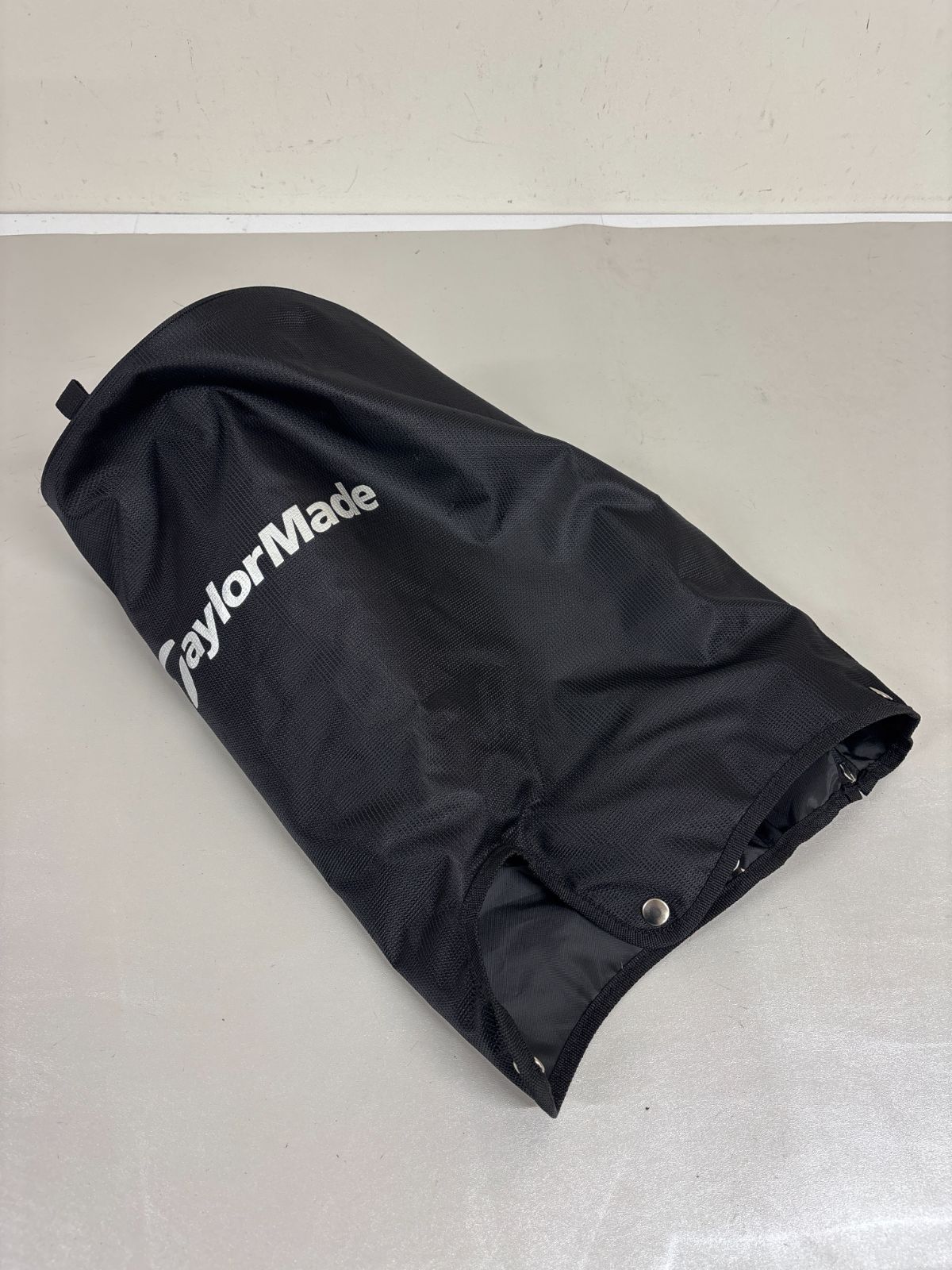 TaylorMade キャディバッグ ブラック　フードカバー有 送料無料 TaylorMade テーラーメイド キャディバッグ用 フードカバー