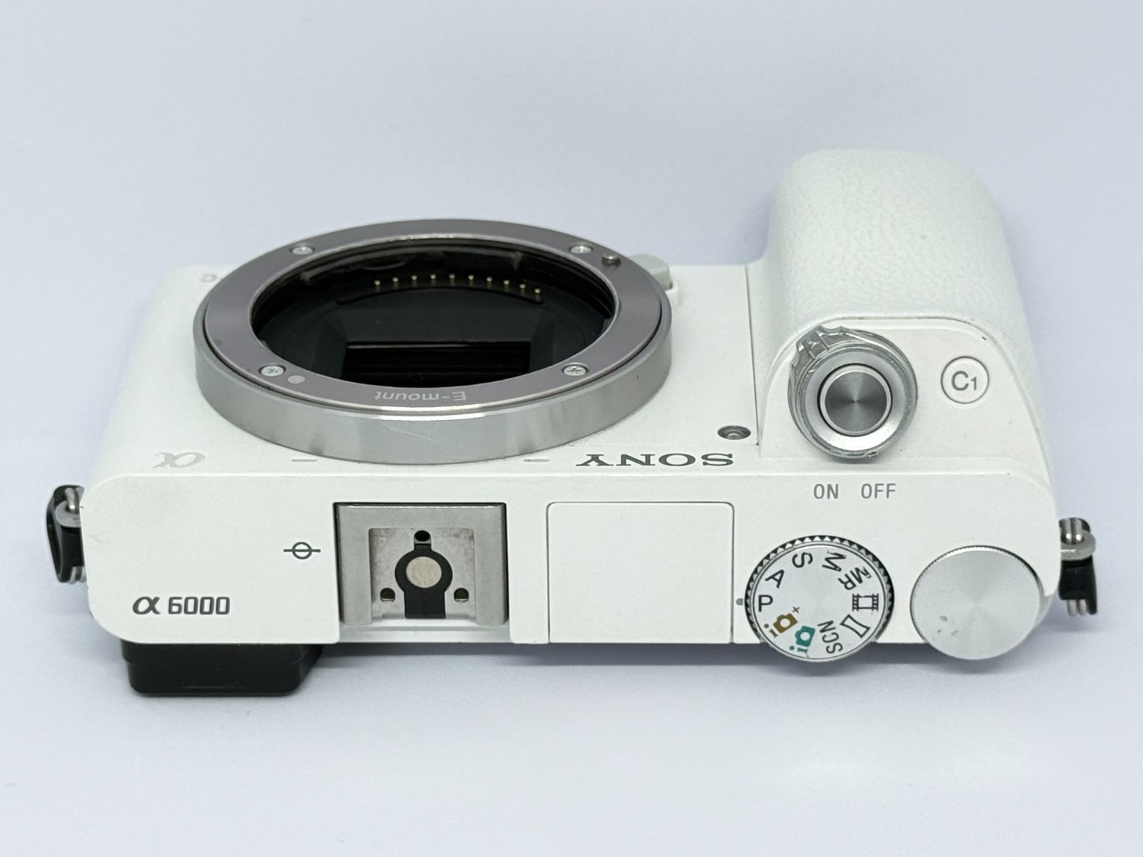 ⭐️SONY α6000 ミラーレス一眼 ダブルズームレンズキット ホワイト 