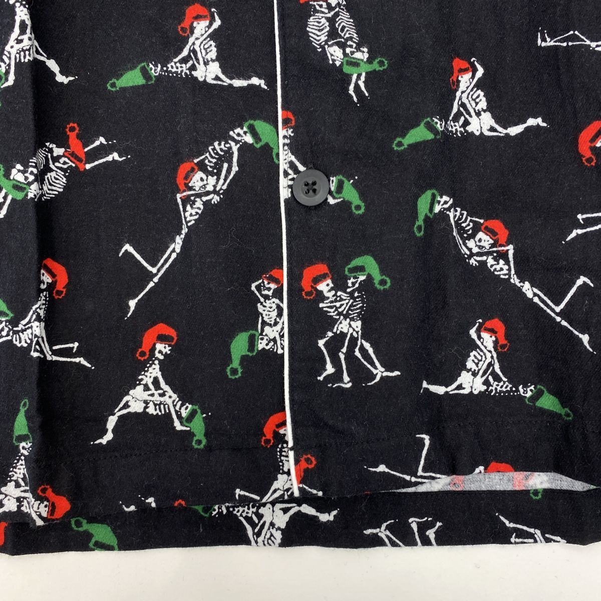 Supreme シュプリーム x Hanes ヘインズ Holiday Pajama Set ホリデー