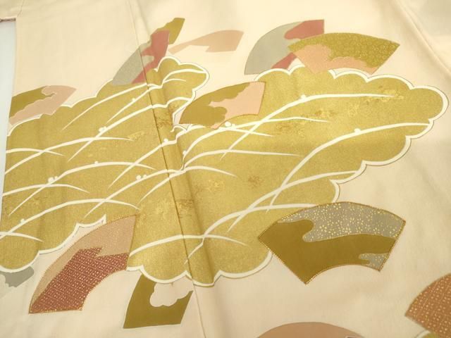 平和屋着物●訪問着　駒刺繍　雲取り地紙露芝花文　金彩　正絹　逸品　AABH7148cs 平和屋着物○訪問着 駒刺繍 雲取り地紙露芝花文 金彩 正絹 逸品