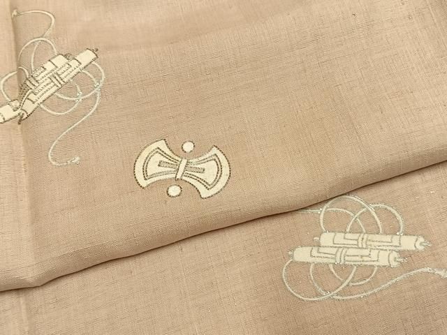 平和屋着物●訪問着　紬地　駒刺繍　宝尽くし文様　銀彩　正絹　逸品　AABH4842fy 平和屋着物○訪問着 紬地 駒刺繍 宝尽くし文様 銀彩 正絹 逸品