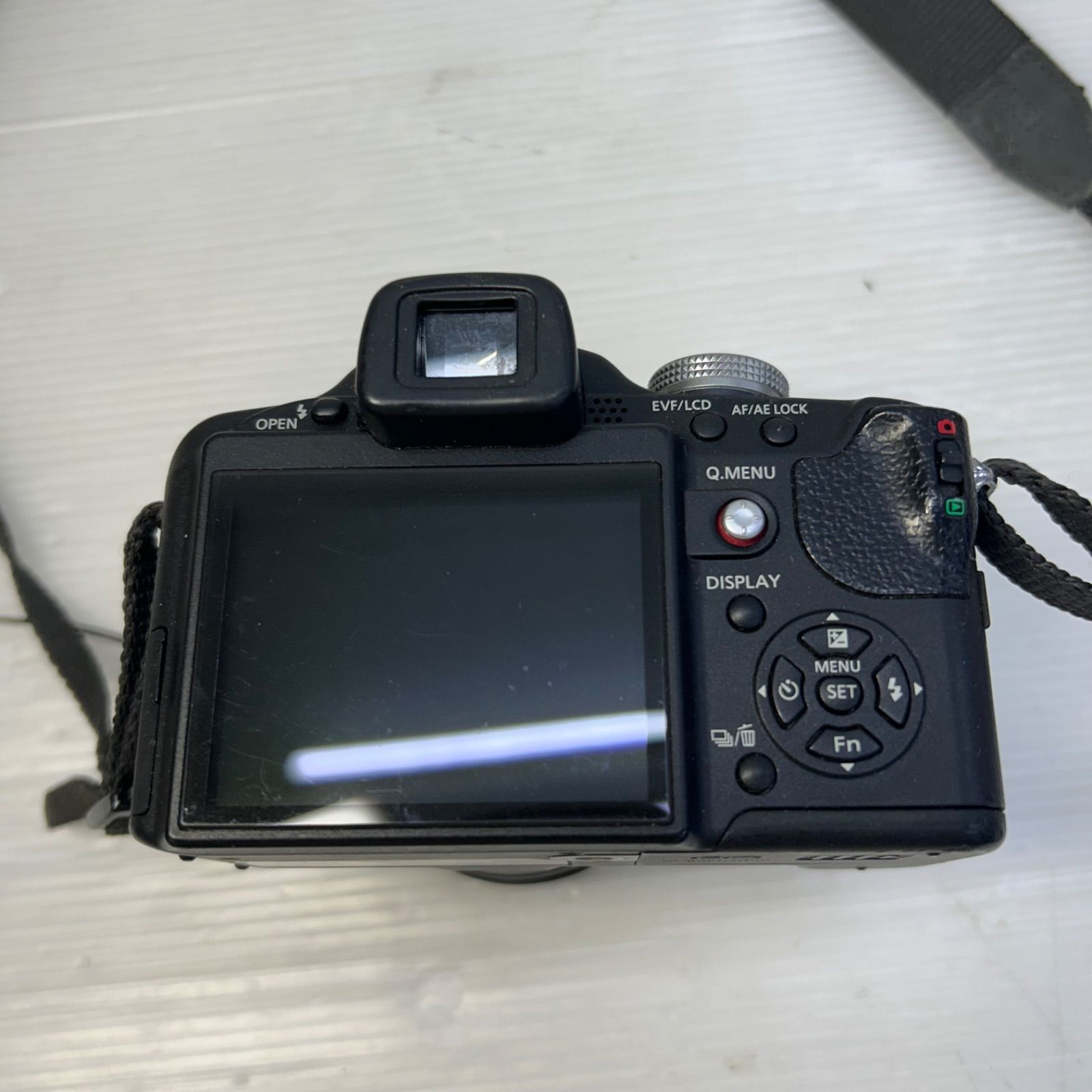 ☆デジタルカメラ ☆Panasonic LUMIX DMC-FZ28 18倍ズーム バッテリー 
