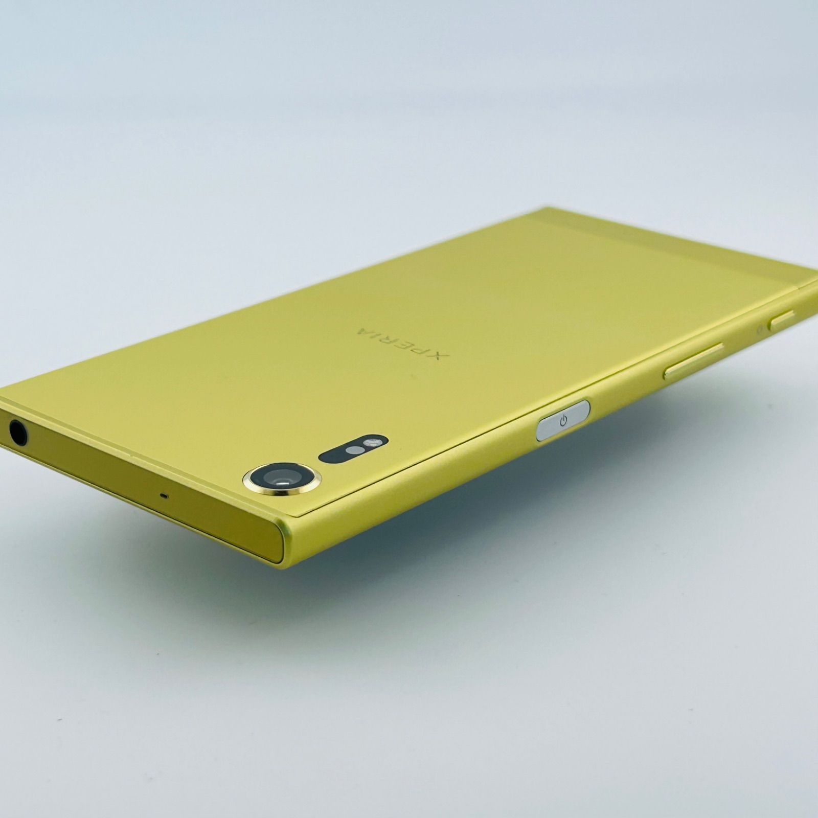 Xperia XZs 32GB シトラス SIMフリー 白ロム - メルカリ