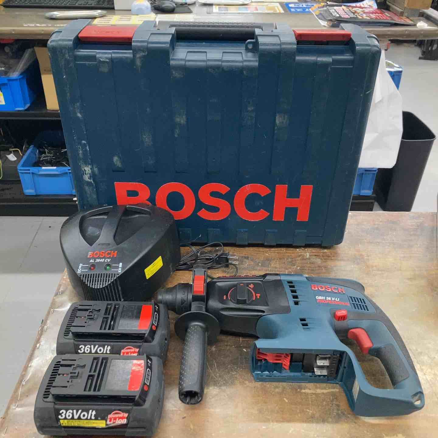 ◇ボッシュ(BOSCH) コードレスハンマドリル GBH36V-LI【戸田店 