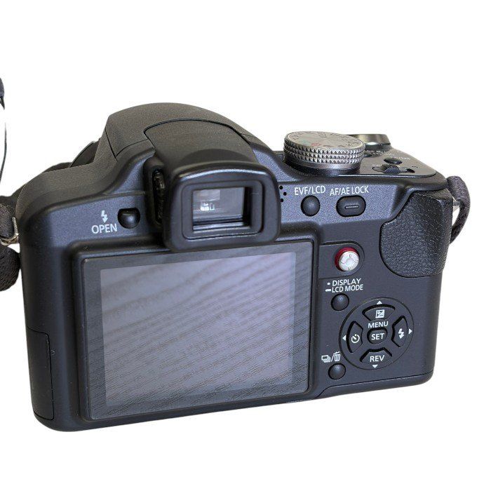 Panasonic パナソニック デジタルカメラ LUMIX ルミックス シルバー