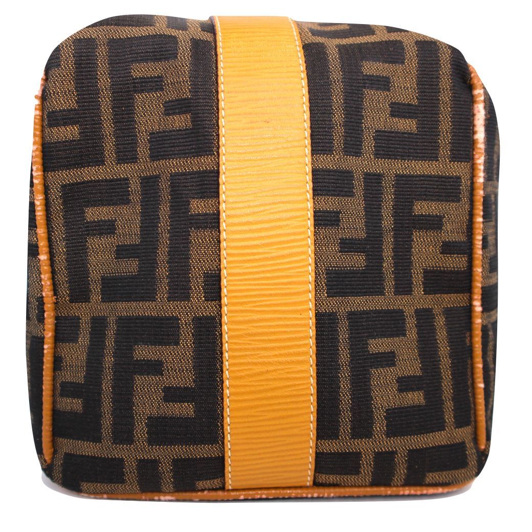 ☆【FENDI】フェンディ ズッカ柄 バニティバッグ バニティバッグ