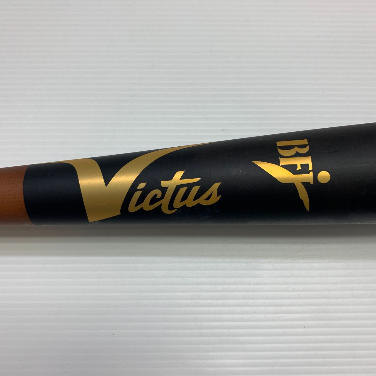 ビクタス Victus 硬式 大人 一般 木製バット（BFJマーク） V51 中古 