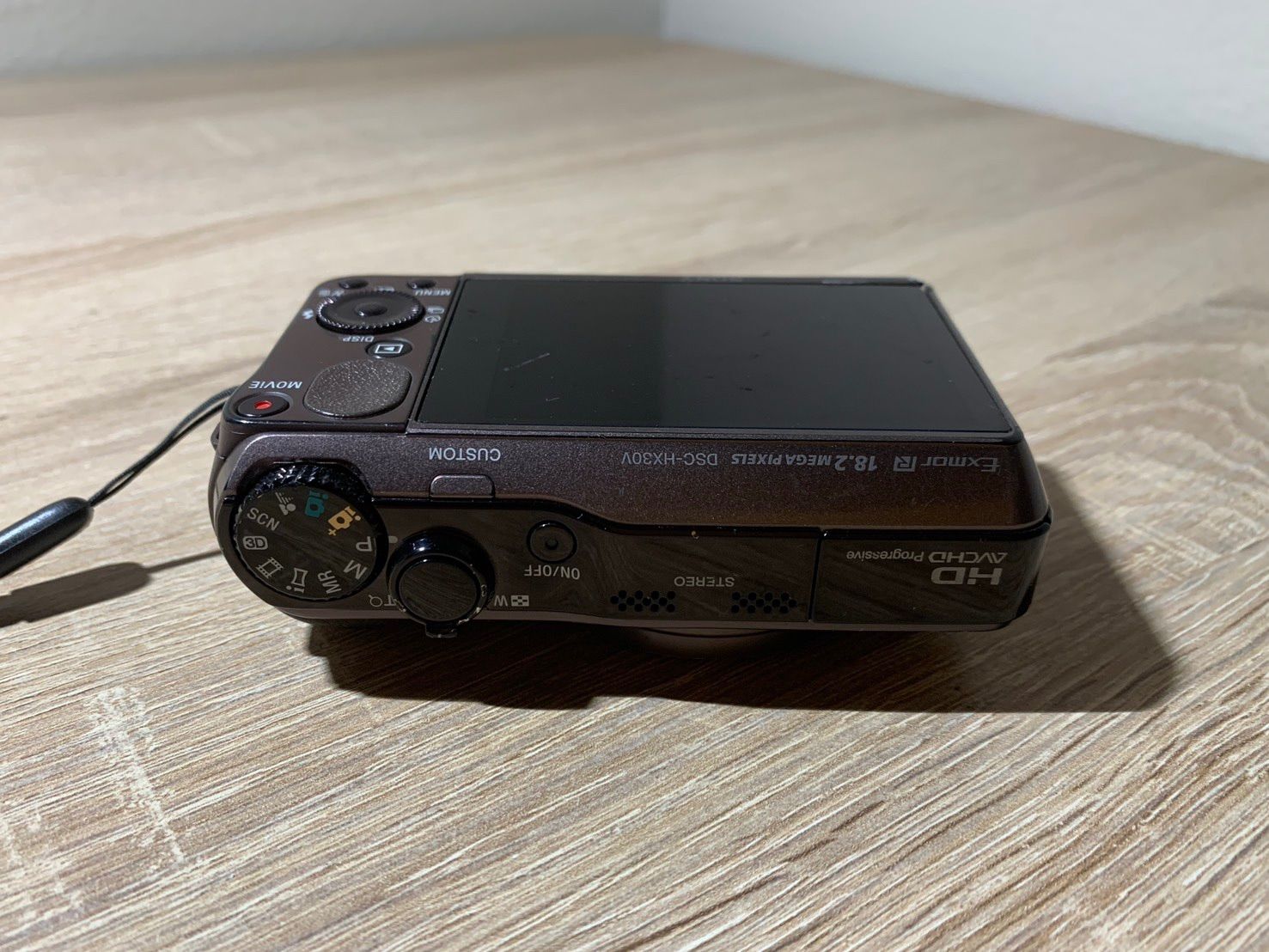9918 Sony Cyber-shot DSC-HX30V ブラウン デジカメ ジャンク品【ネ