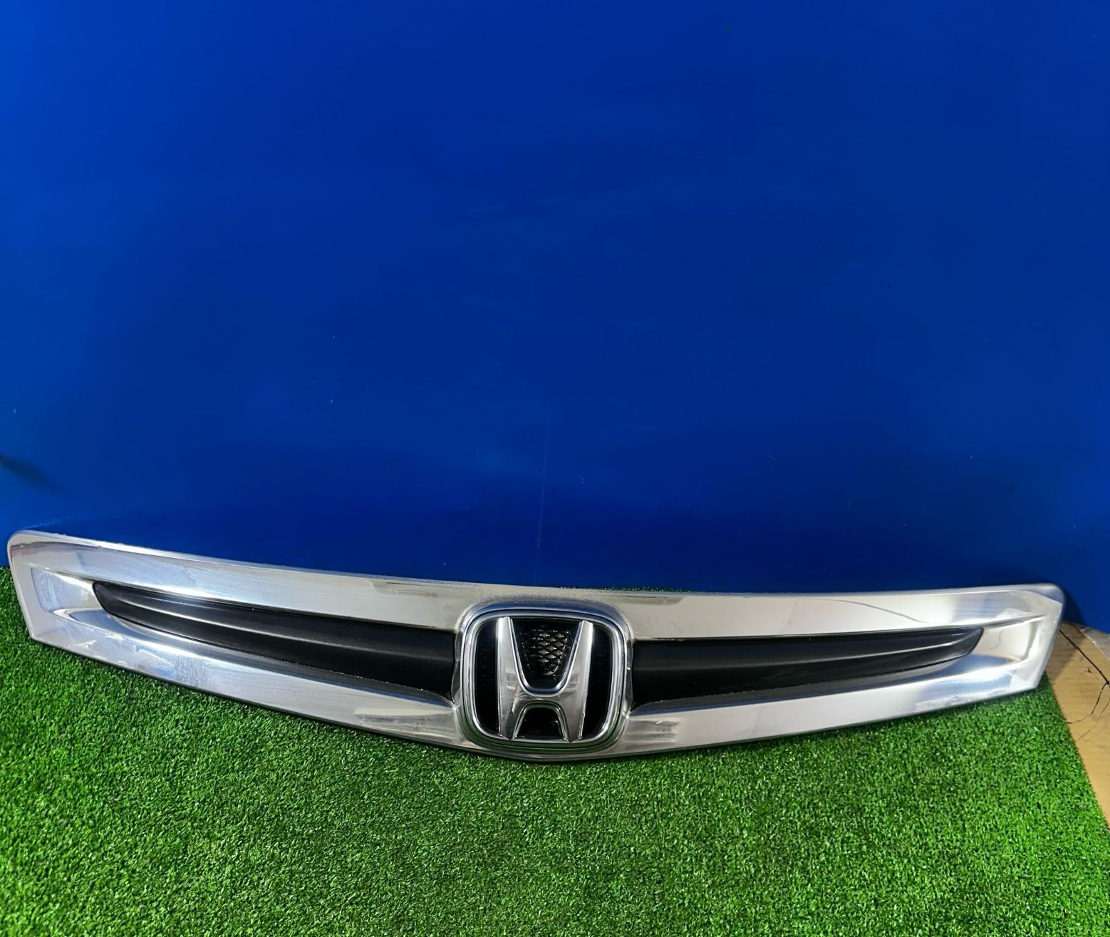 ZT-1372] 純正 ホンダ エリシオン RR1 HONDA フロントグリル GRILL