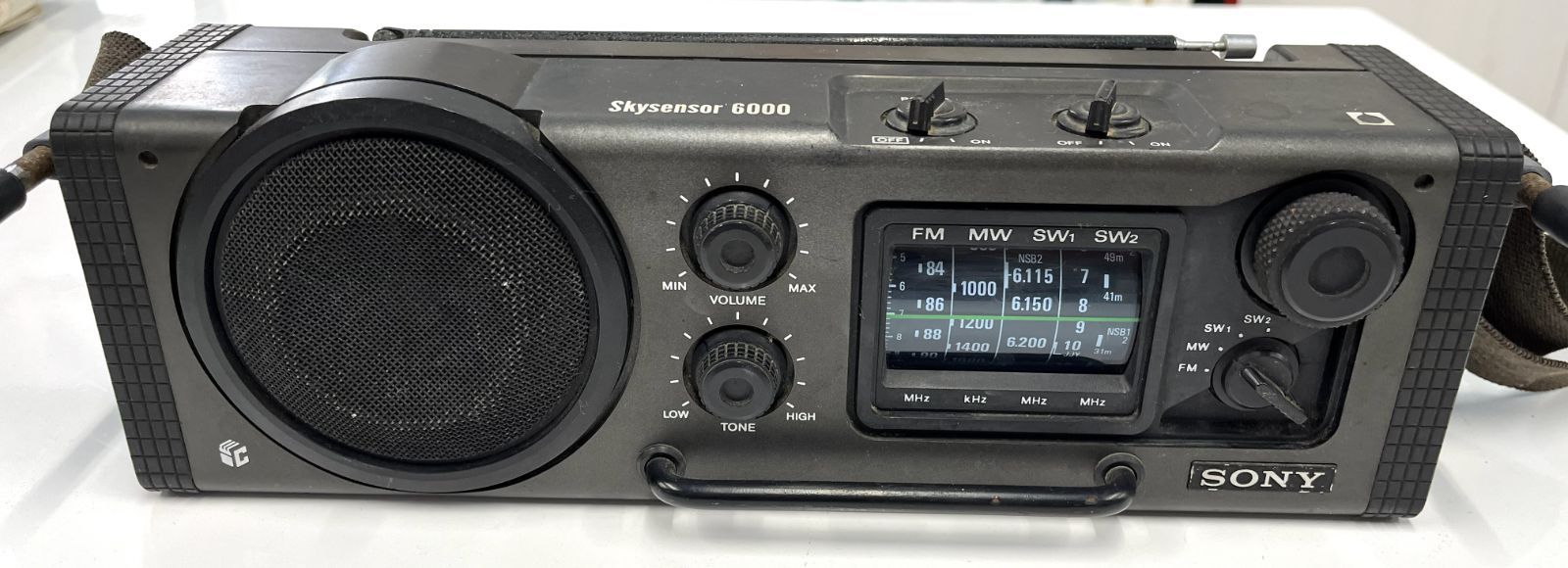 SONY 4バンド BCL ラジオ スカイセンサーICF-6000 昭和レトロ