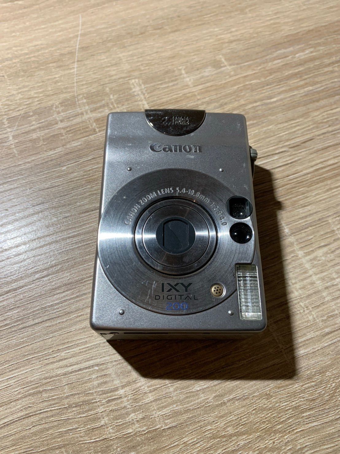 3274 Canon IXY 200 シルバー デジカメ 販売終了】IXY 200(シルバー):コンパクトデジタルカメラ 通販
