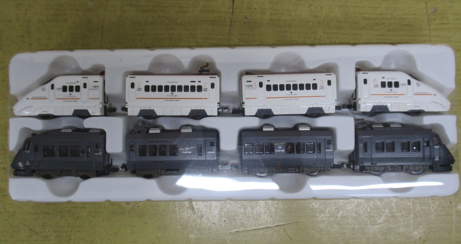 B154 九州新幹線800系つばめまとめ売り デジQ チョロQ マグネット