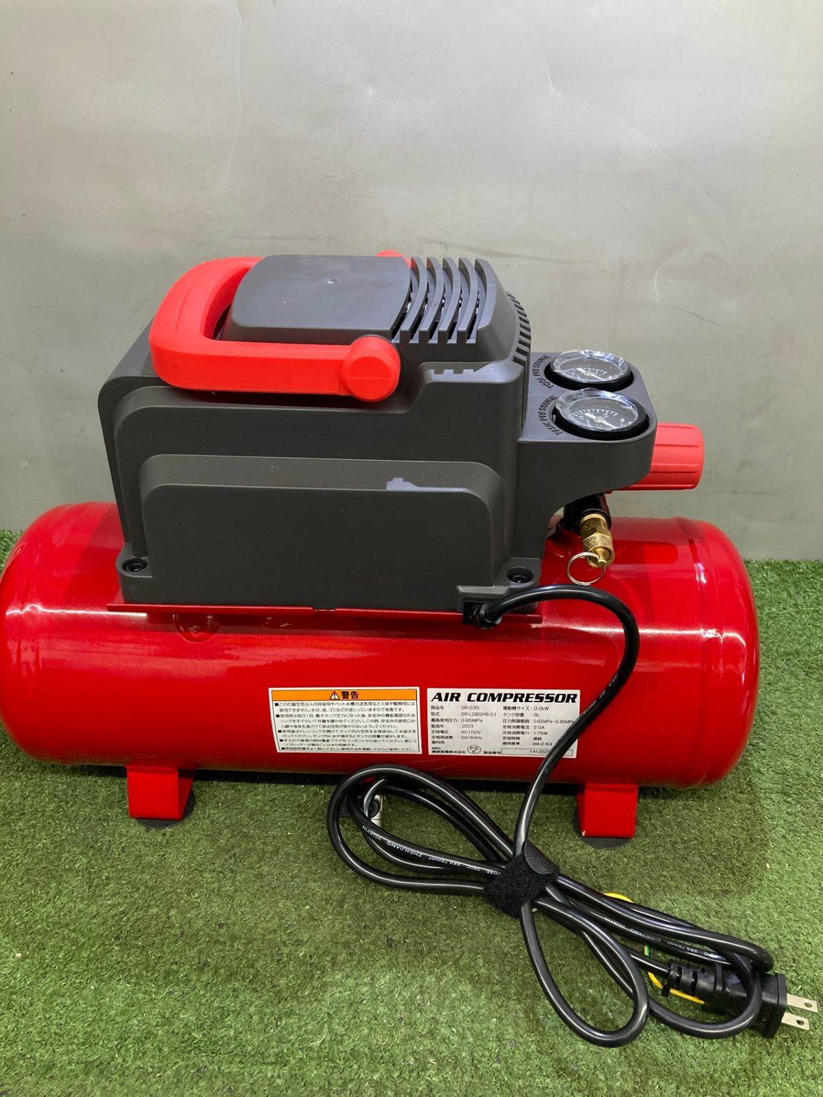 藤原産業　エアコンプレッサー　SR-035未使用品 藤原産業 SK11 オイルレス エアコンプレッサー 100V 30L SR-035 SR