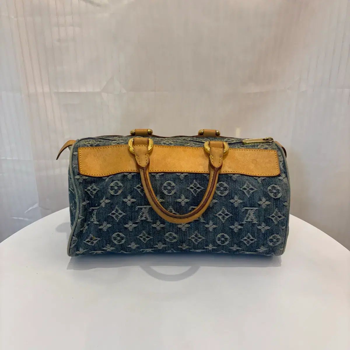 Buy from Japan Easily