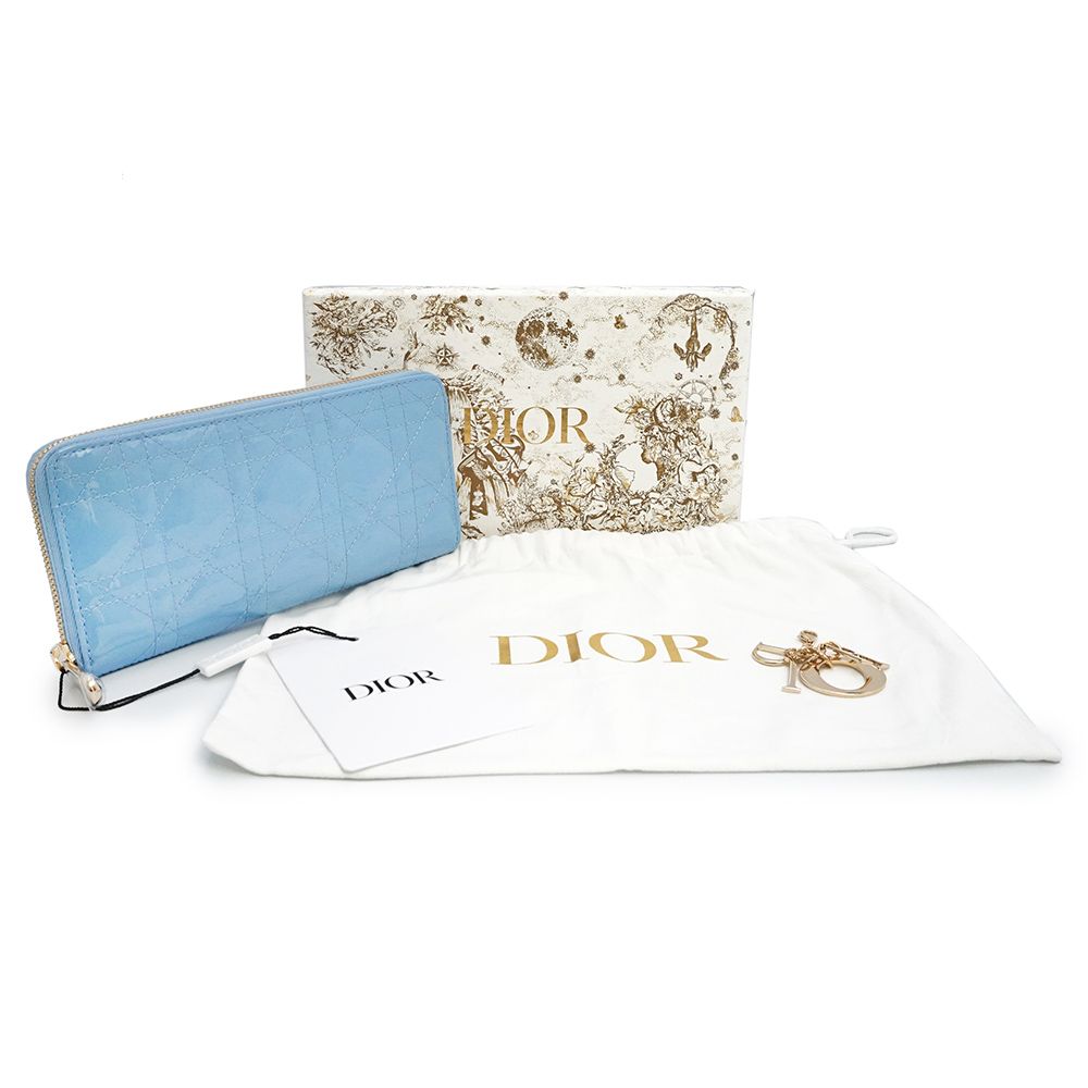 クリスチャンディオール S0007OVRB レディ ディオール LADY DIOR VOYAGEUR カナージュ パテントカーフスキン コーンフラワー ライトブルー ラウンドファスナー 長財布 エナメルレザー ゴールド金具 箱付 Christian Dior（新品・未使用品） クリスチャンディオール S0007OVRB レディ ディオール LADY DIOR